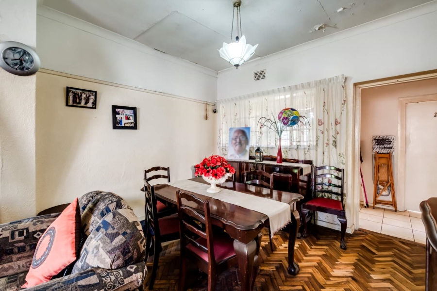 5 Bedroom Property for Sale in Wynberg Western Cape